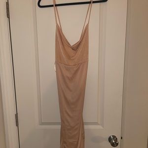 21 Saints MIDI Dress w/ tight slit